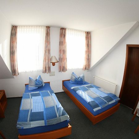Hotel Wehrstedter Hof Halberstadt Esterno foto